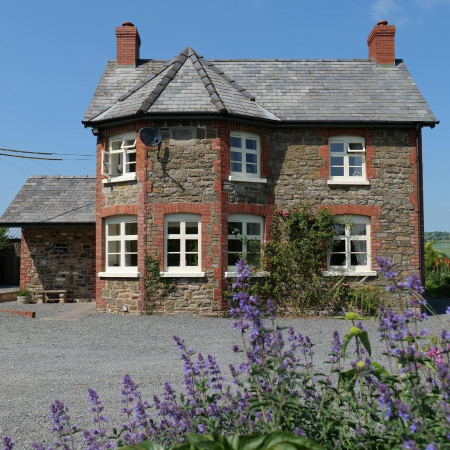 Country Cottage With Far Reaching Views Presteigne Экстерьер фото