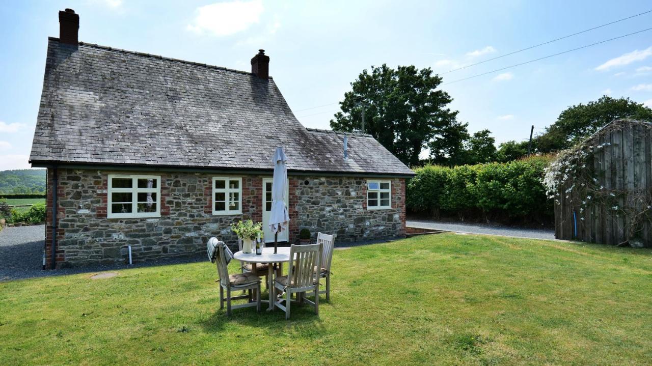 Country Cottage With Far Reaching Views Presteigne Экстерьер фото