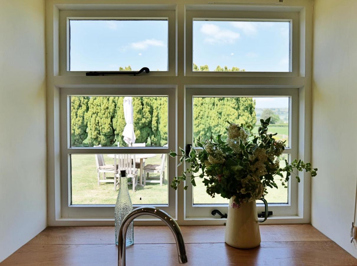 Country Cottage With Far Reaching Views Presteigne Экстерьер фото